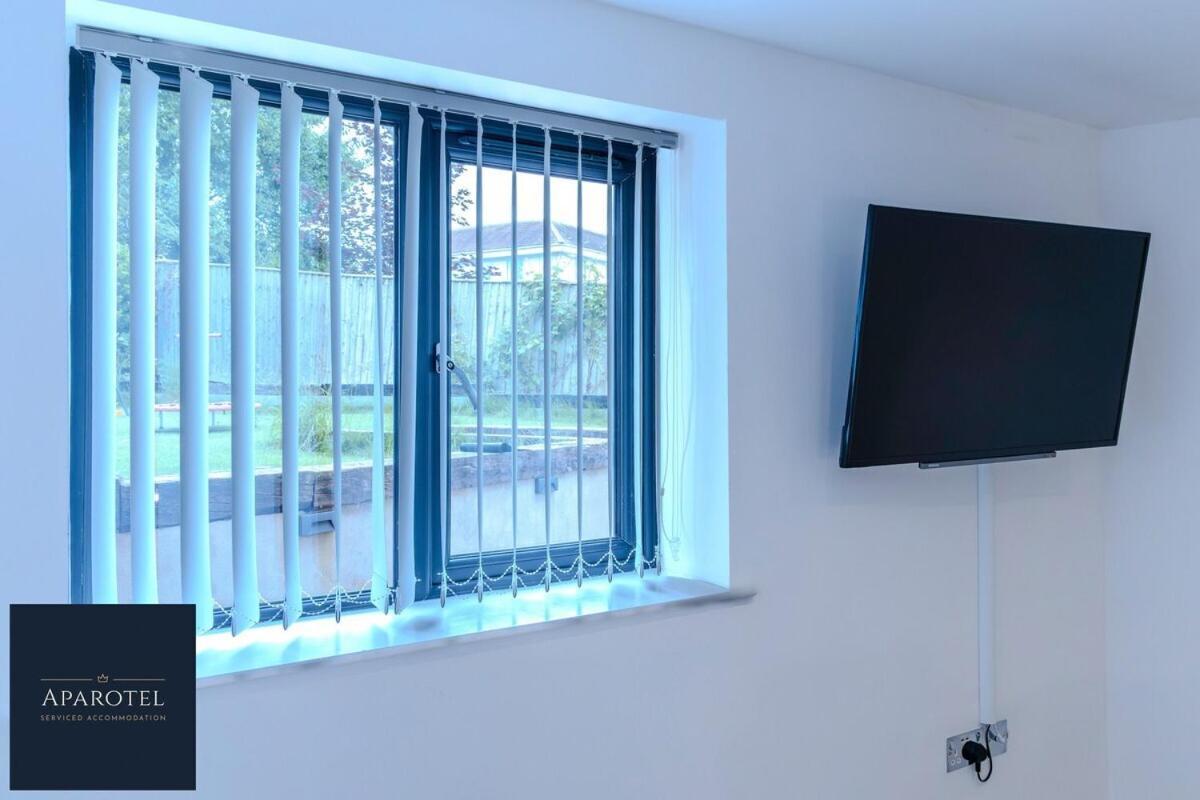 Aparotel Serviced Apartments - Stonehenge, Amesbury Town Centre Kamer foto