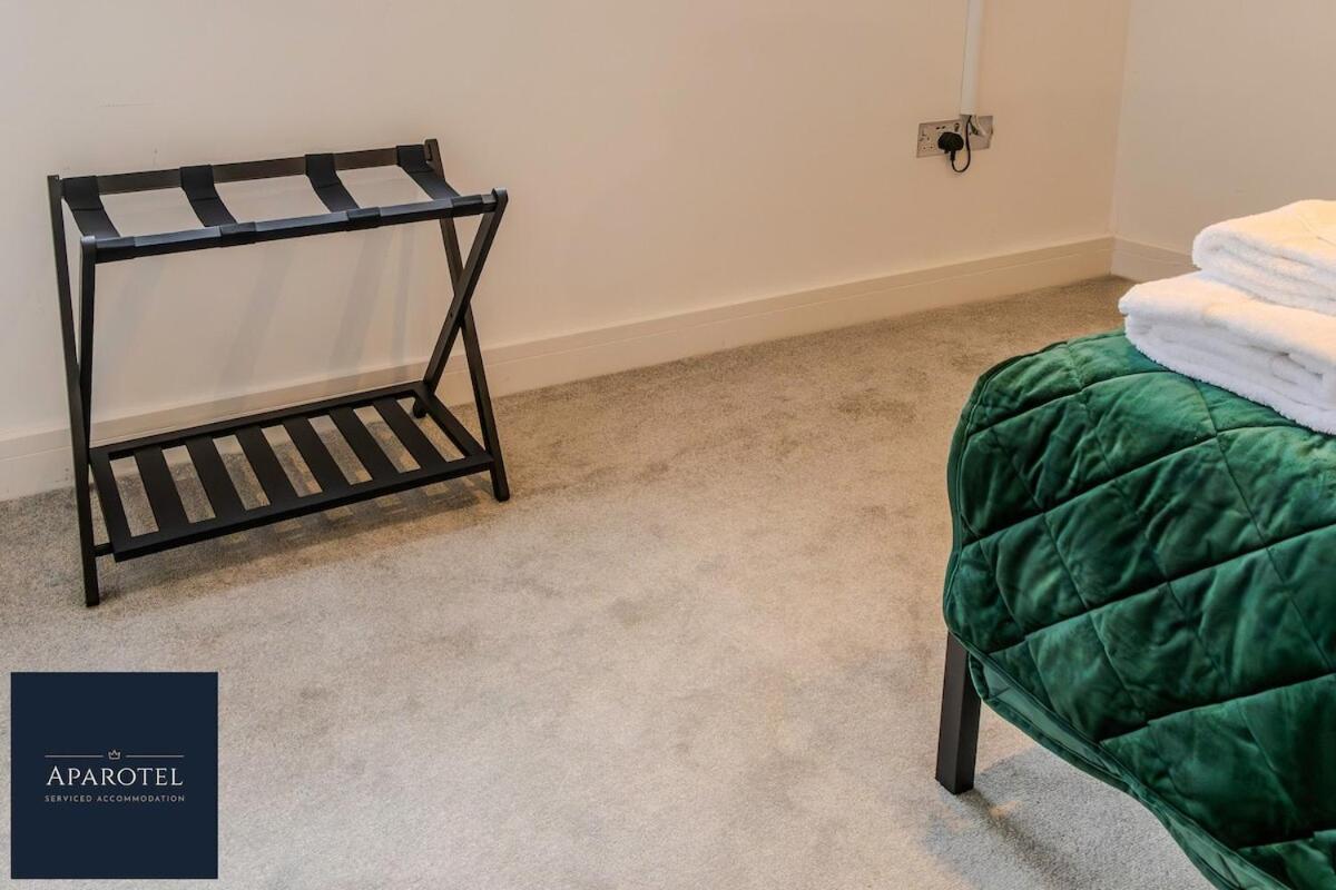 Aparotel Serviced Apartments - Stonehenge, Amesbury Town Centre Kamer foto
