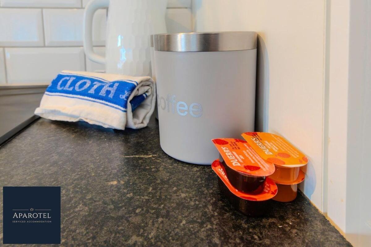 Aparotel Serviced Apartments - Stonehenge, Amesbury Town Centre Kamer foto
