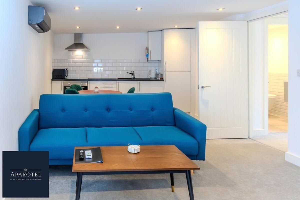 Aparotel Serviced Apartments - Stonehenge, Amesbury Town Centre Kamer foto