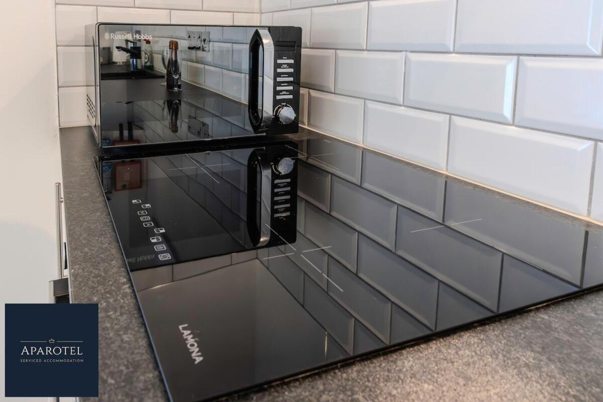 Aparotel Serviced Apartments - Stonehenge, Amesbury Town Centre Kamer foto